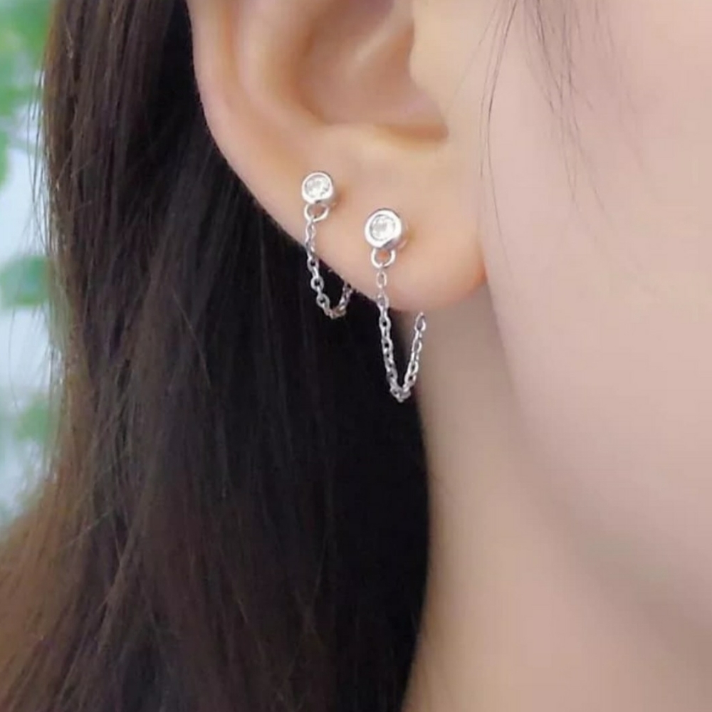 Diamond chain earrings